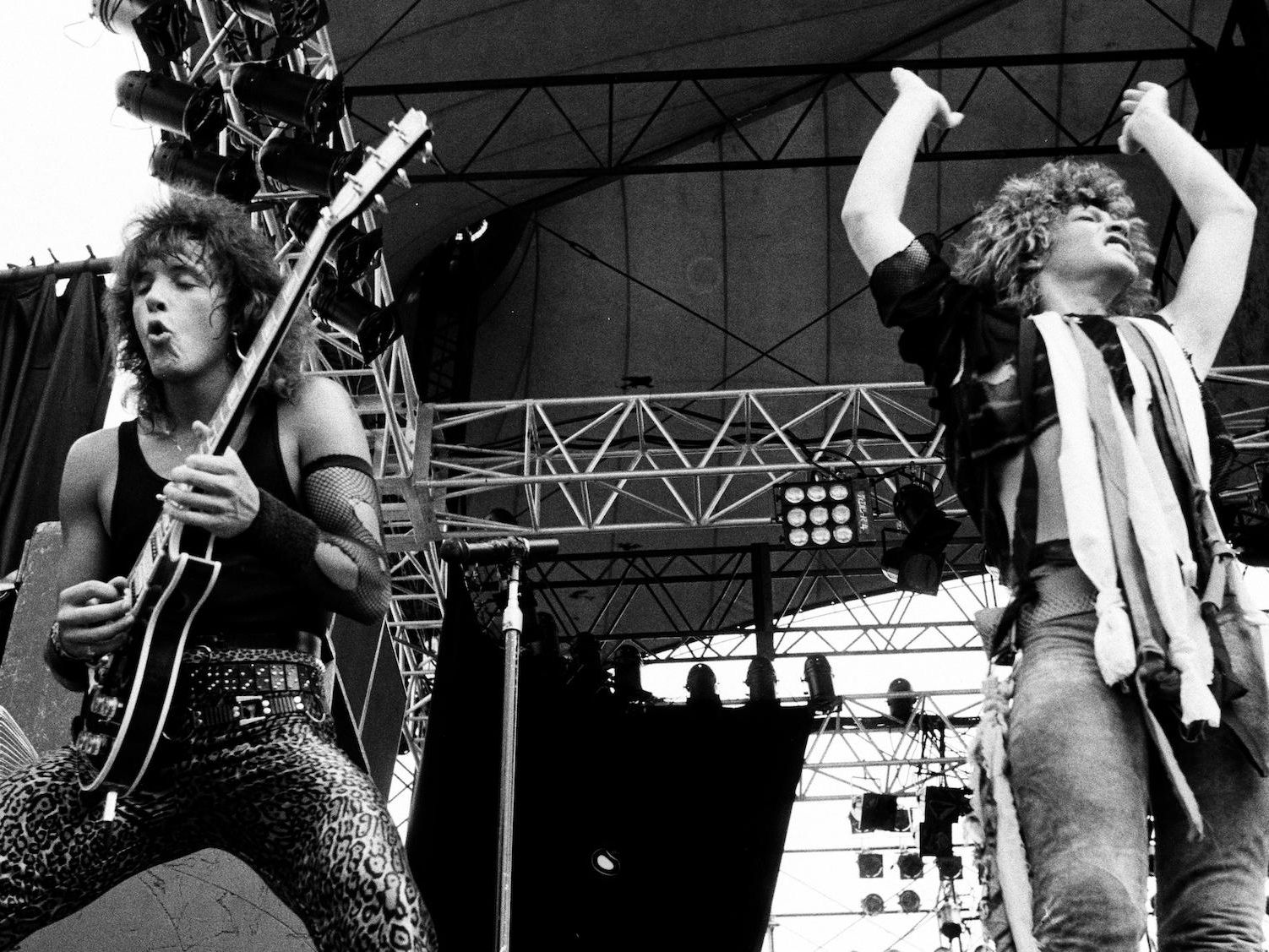 Richie Sambora on Bon Jovi's nightmare arena debut | Guitar World