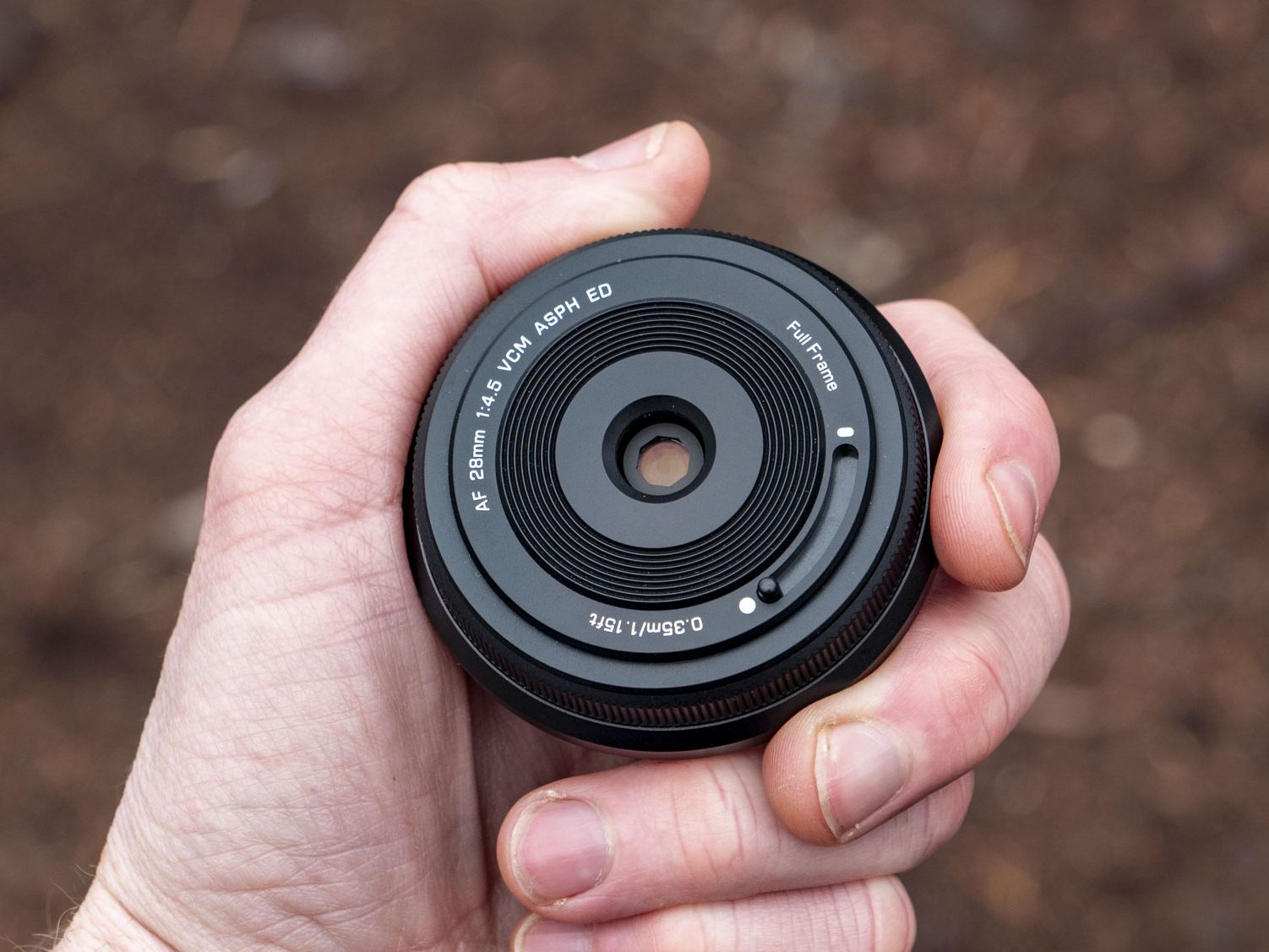 Viltrox AF 28mm f/4.5 review: tiny, cheap and packed with