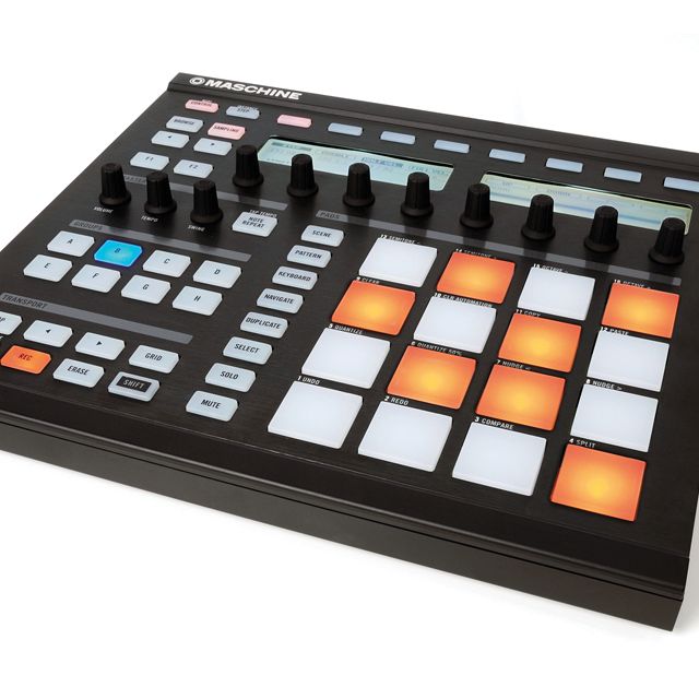 その他 NATIVE INSTRUMENTS MASCHINE MK1 Native Instruments NI Maschine MK1 Controller - Powers On