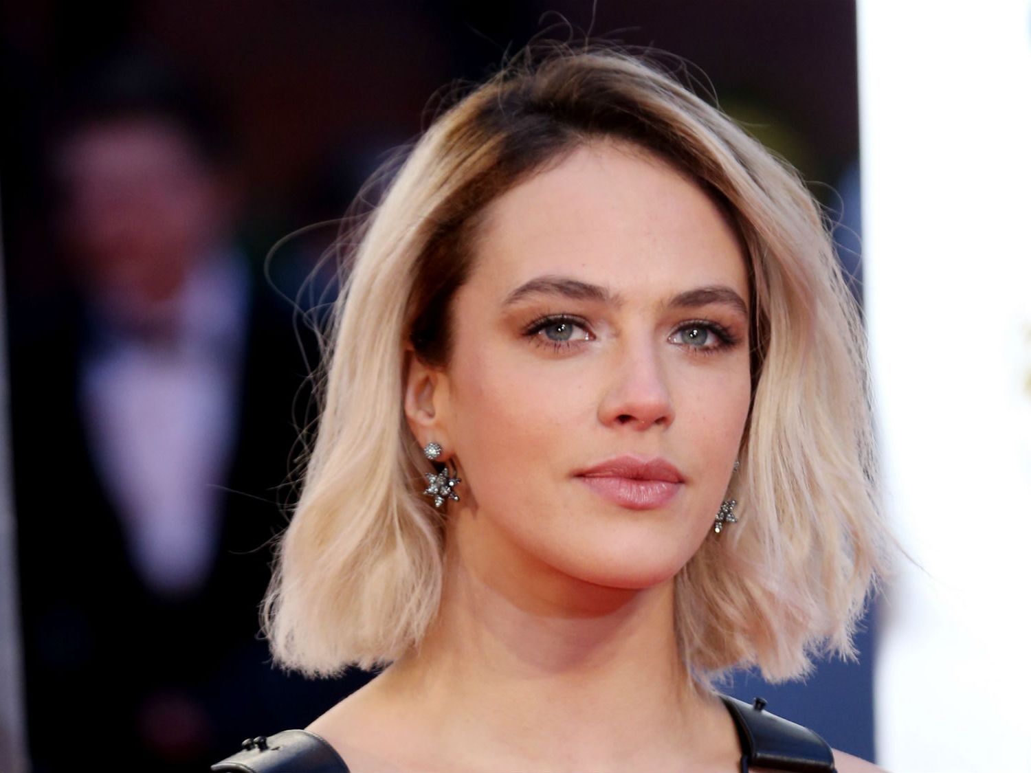 Jessica Brown Findlay talks about her struggles with an eating disorder |  Marie Claire UK