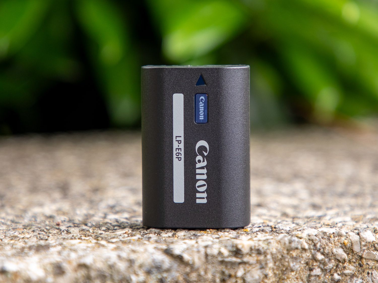 【美品】Canon LP-E6P Shop Canon Battery Pack LP-E6P | Canon U.S.A., Inc.