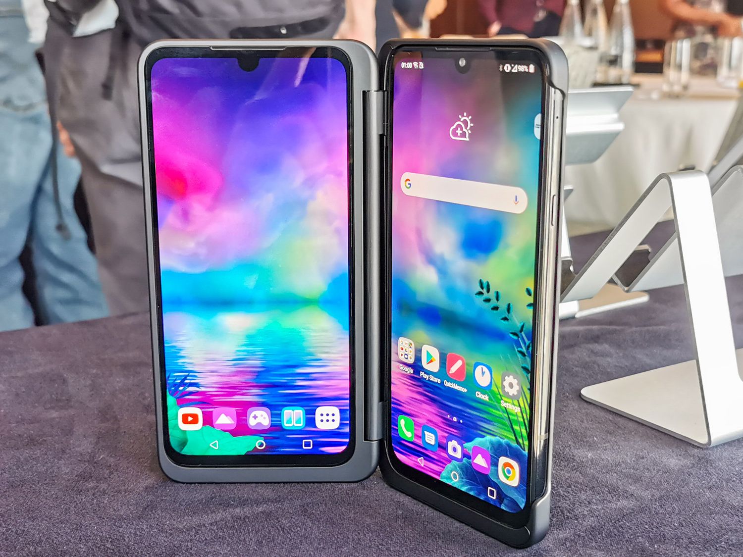 スマホアクセサリー LG g8x dual screen LG G8X ThinQ, LG Dual Screen Available In U.S. Beginning Nov. 1