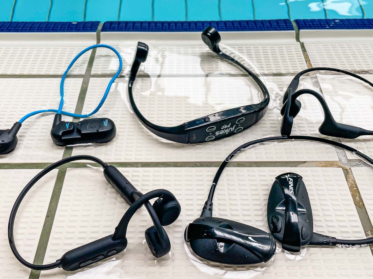 underwater best waterproof wireless headphones for swimming