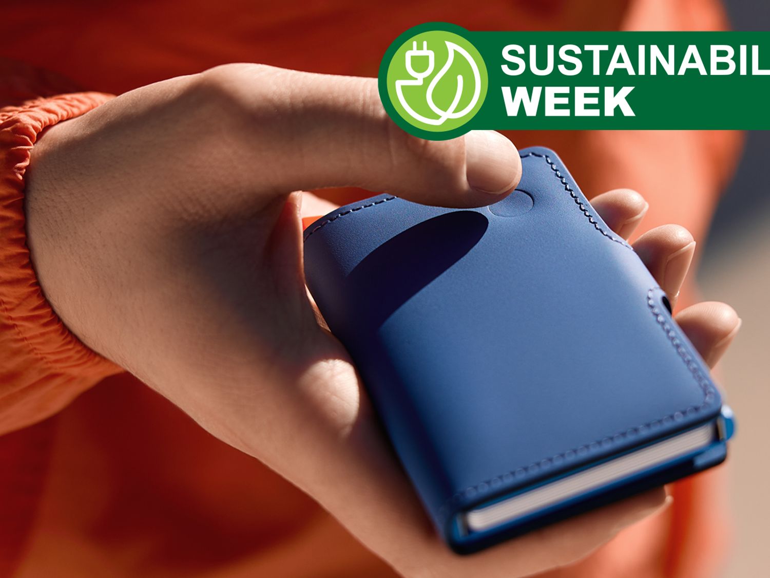 This trackable wallet is made from responsibly sourced, recycled