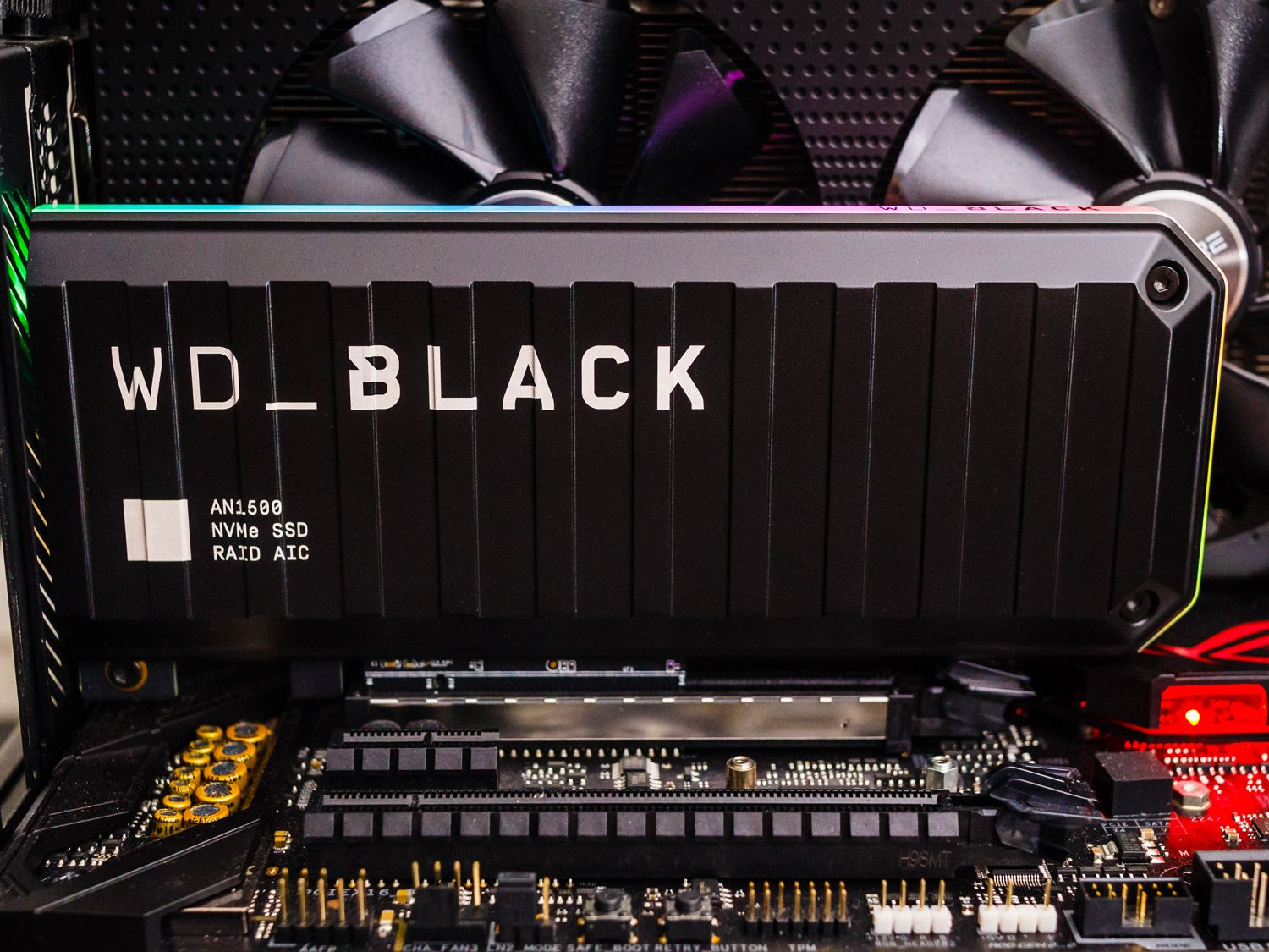 WD Black AN1500 NVMe SSD RAID AIC Review: Built for RGB Addicts