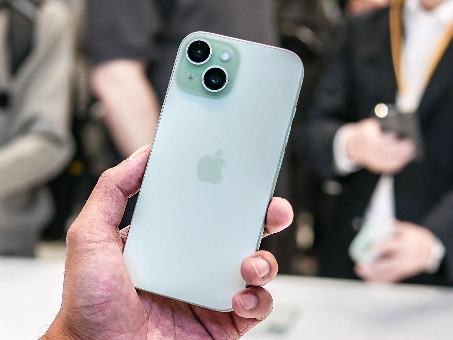 iPhone 15 vs iPhone 15 Pro: All the biggest differences | Tom's Guide