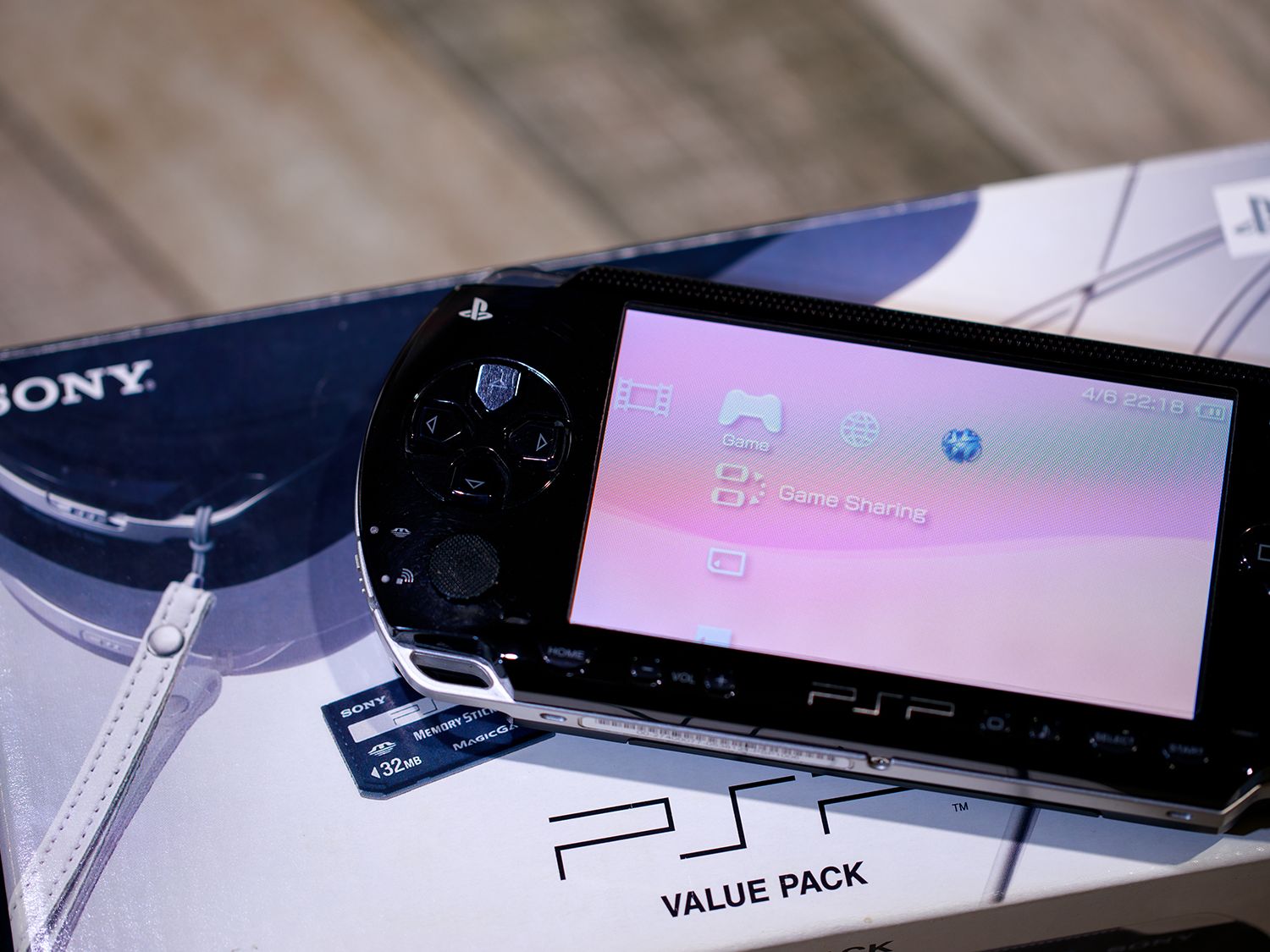 Apple Psp Psp Apple Store Table