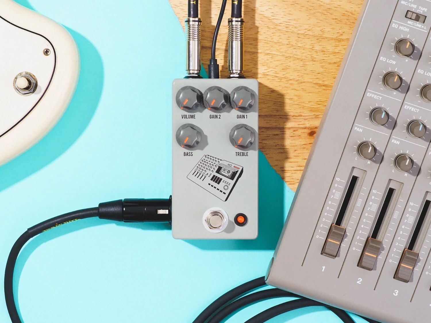The JHS Pedals 424 Gain Stage is Mk.gee's tone in a pedal