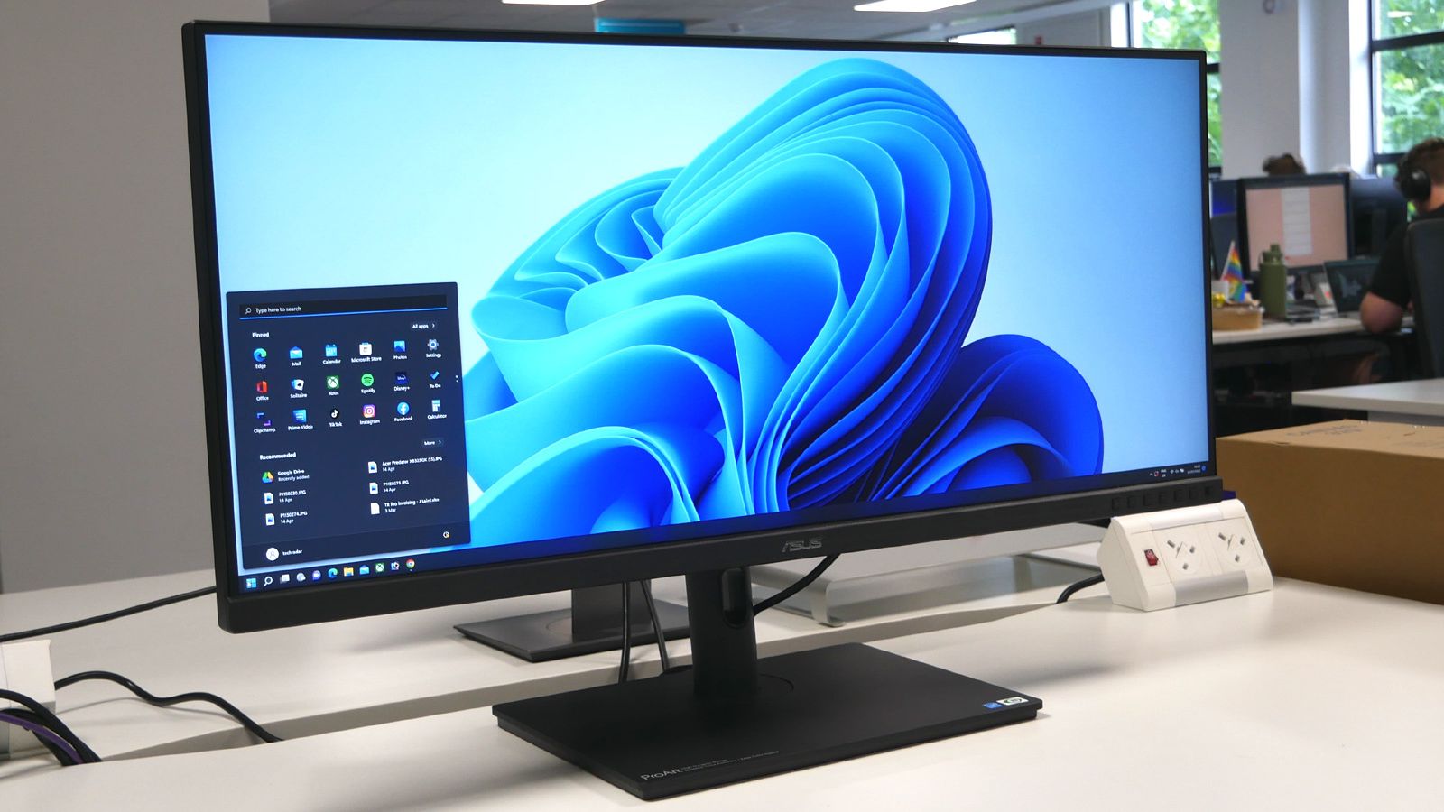 ProArt Display PA34VCNV｜モニター｜ASUS 日本