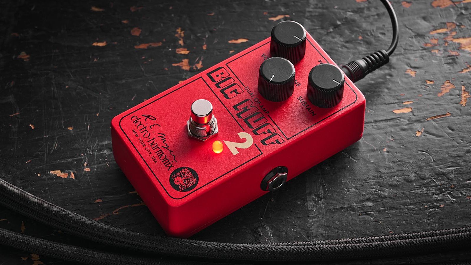 Electro-Harmonix Big Muff Pi 2 Dual Op-Amp Fuzz review | MusicRadar