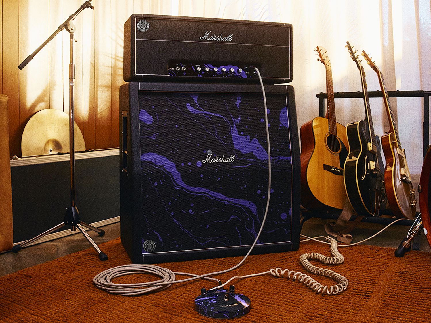 【再出品】Fender Stratocaster, Marshall amp Marshall honors Jimi Hendrix with limited edition drop | Guitar World