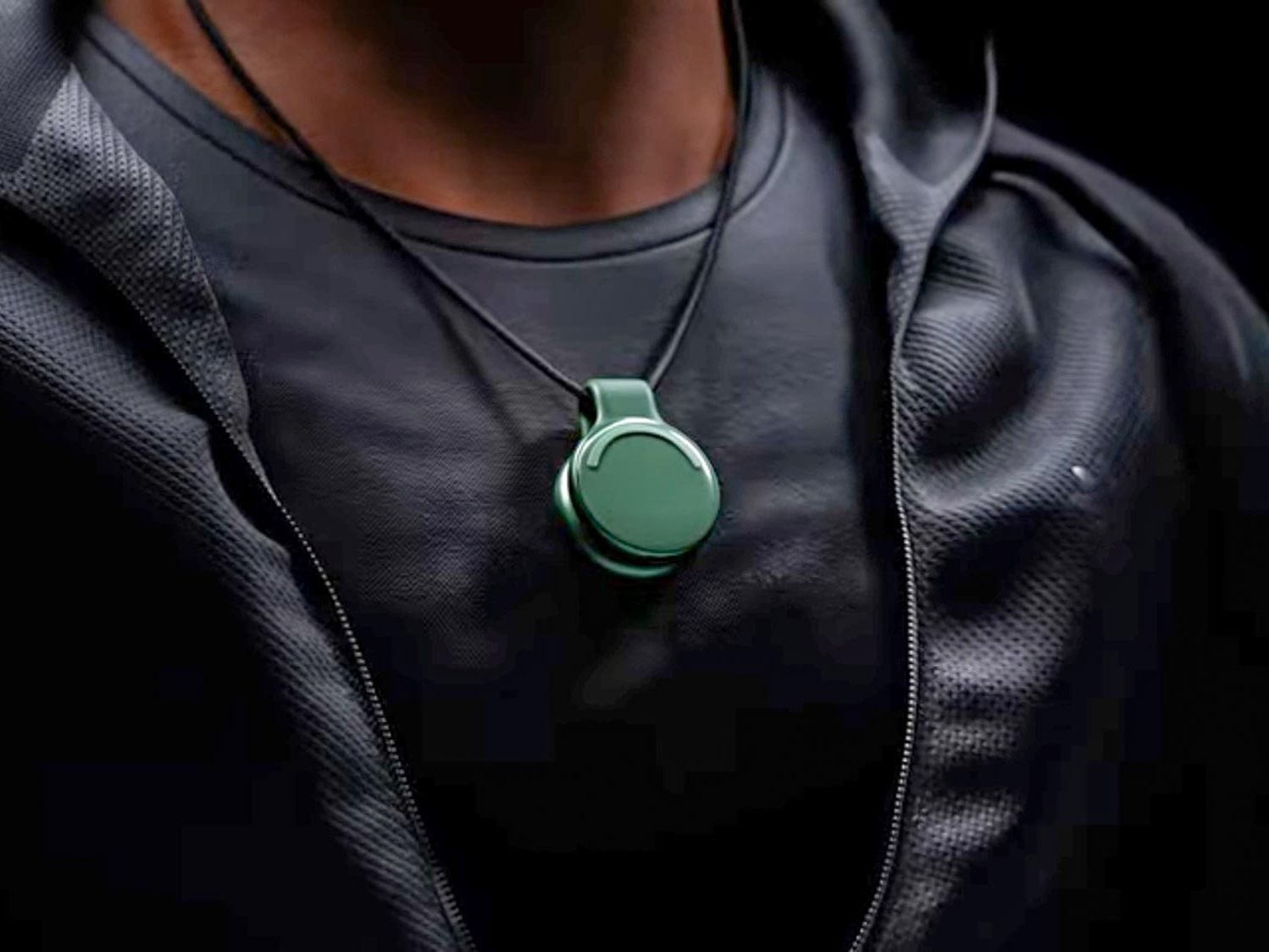 スマホアクセサリー limitless ai pendant Forget the Humane AI Pin — this new AI pendant from Limitless