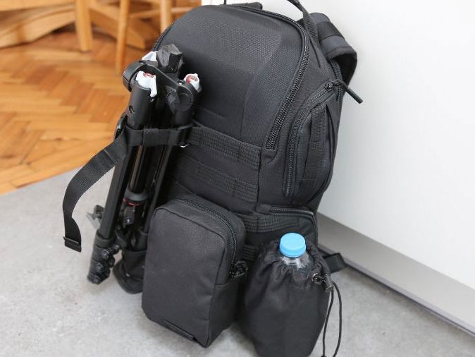 カメラ Lowepro カメラバッグ 黒 ProTactic BP 350AW II
