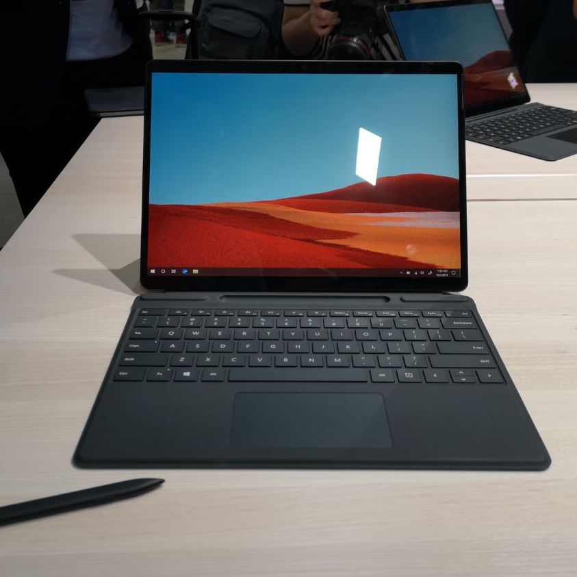 Surface Pro X SQ1 8GB 128GB とキーボード Amazon.com : Microsoft Surface Pro X – 13