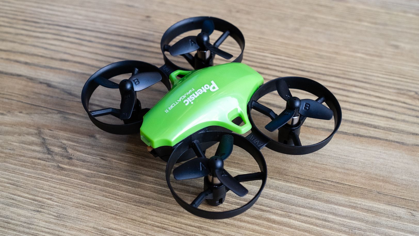 mini drone with potensic drone navigator