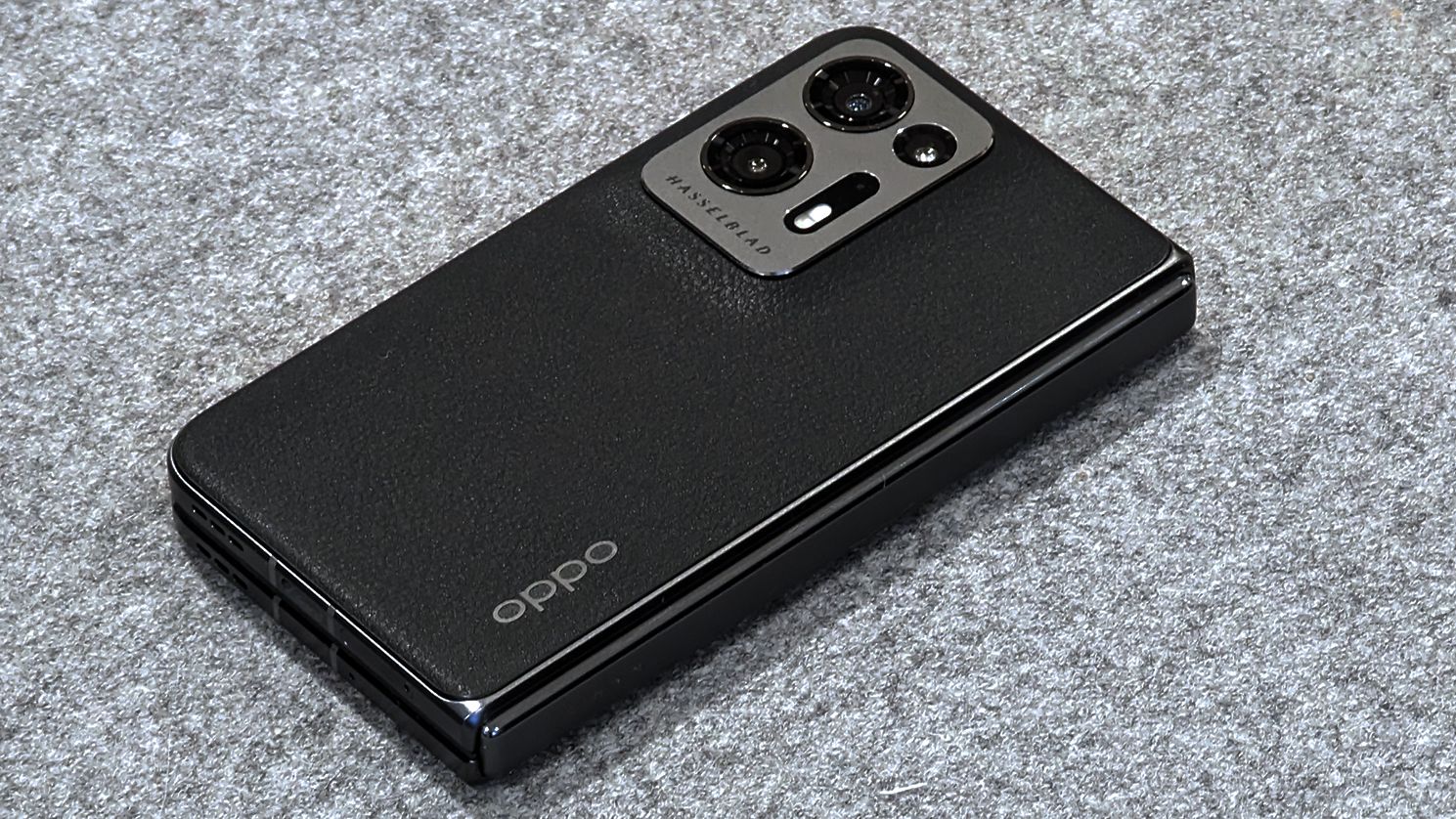 OPPO - NEXT Oppo turns over a new design, hinge in Find N2 – Pickr