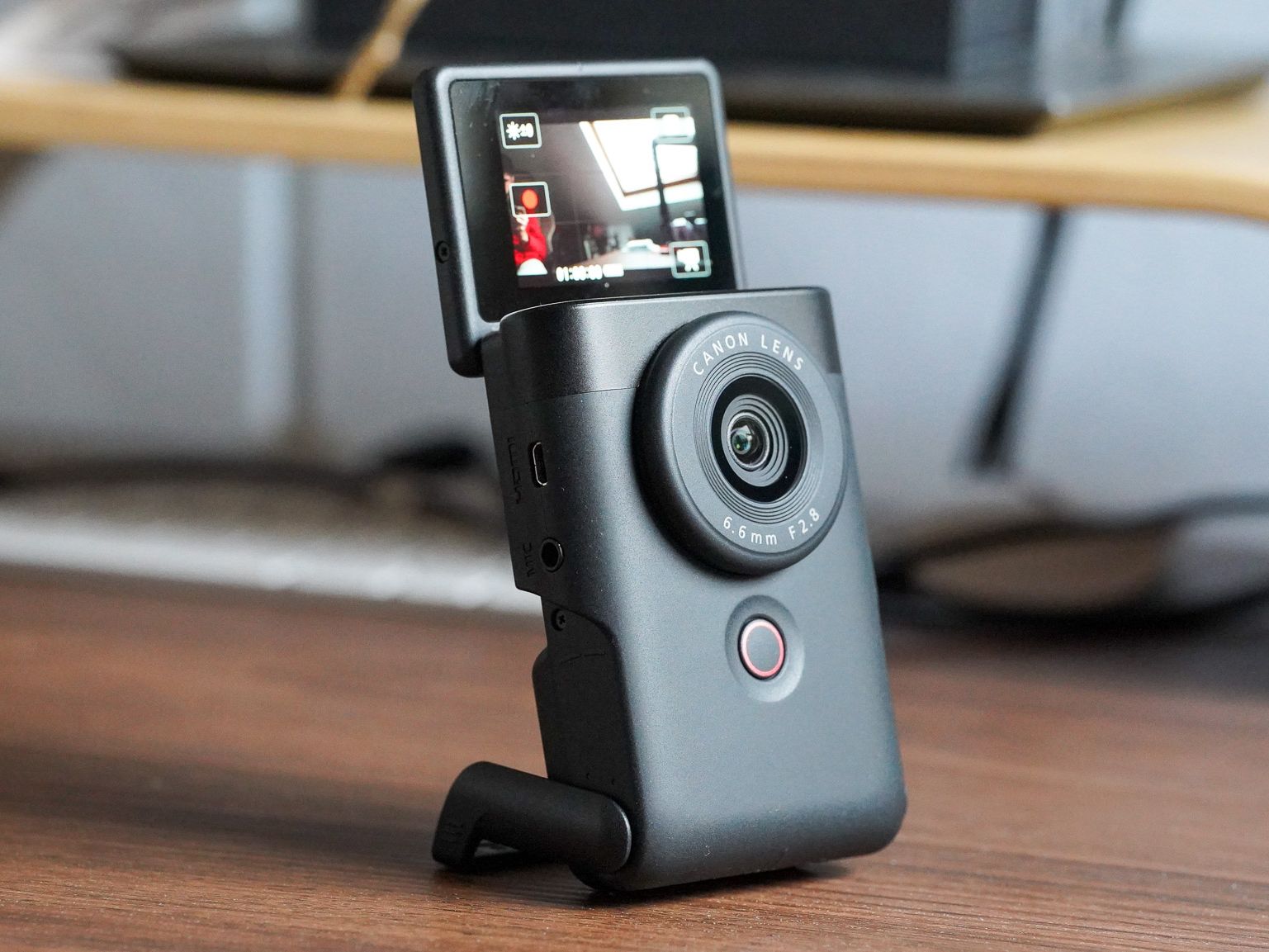 Canon Powershot V10 review: it's like a DSLR in your pocket | T3