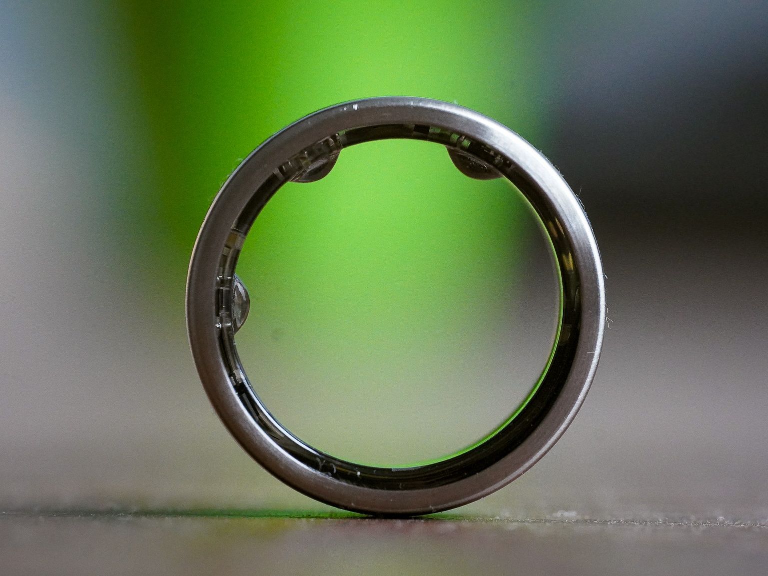 does oura ring vibrate to wake you up Evolved Novelties