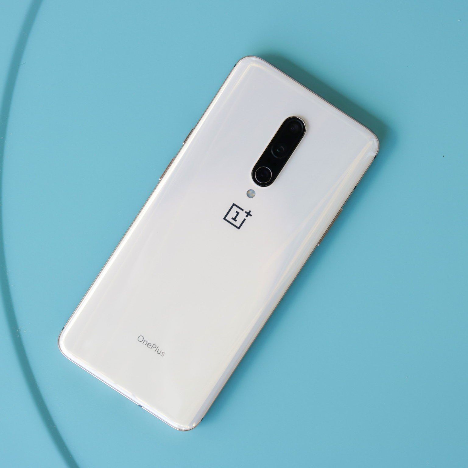 スマートフォン本体 OnePlus 7 Pro Almond OnePlus 7 Pro now leaks in Almond color version in official