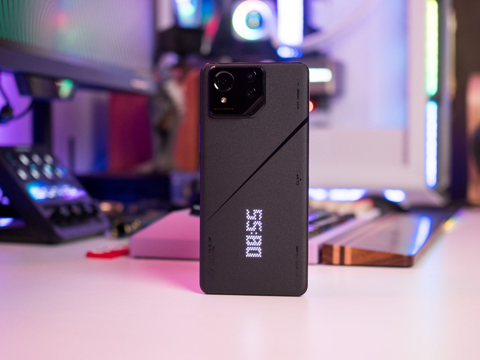 ASUS スマートフォン ROG Phone 8 Pro ROG Phone 8 Pro | Gaming phones｜ROG - Republic of Gamers