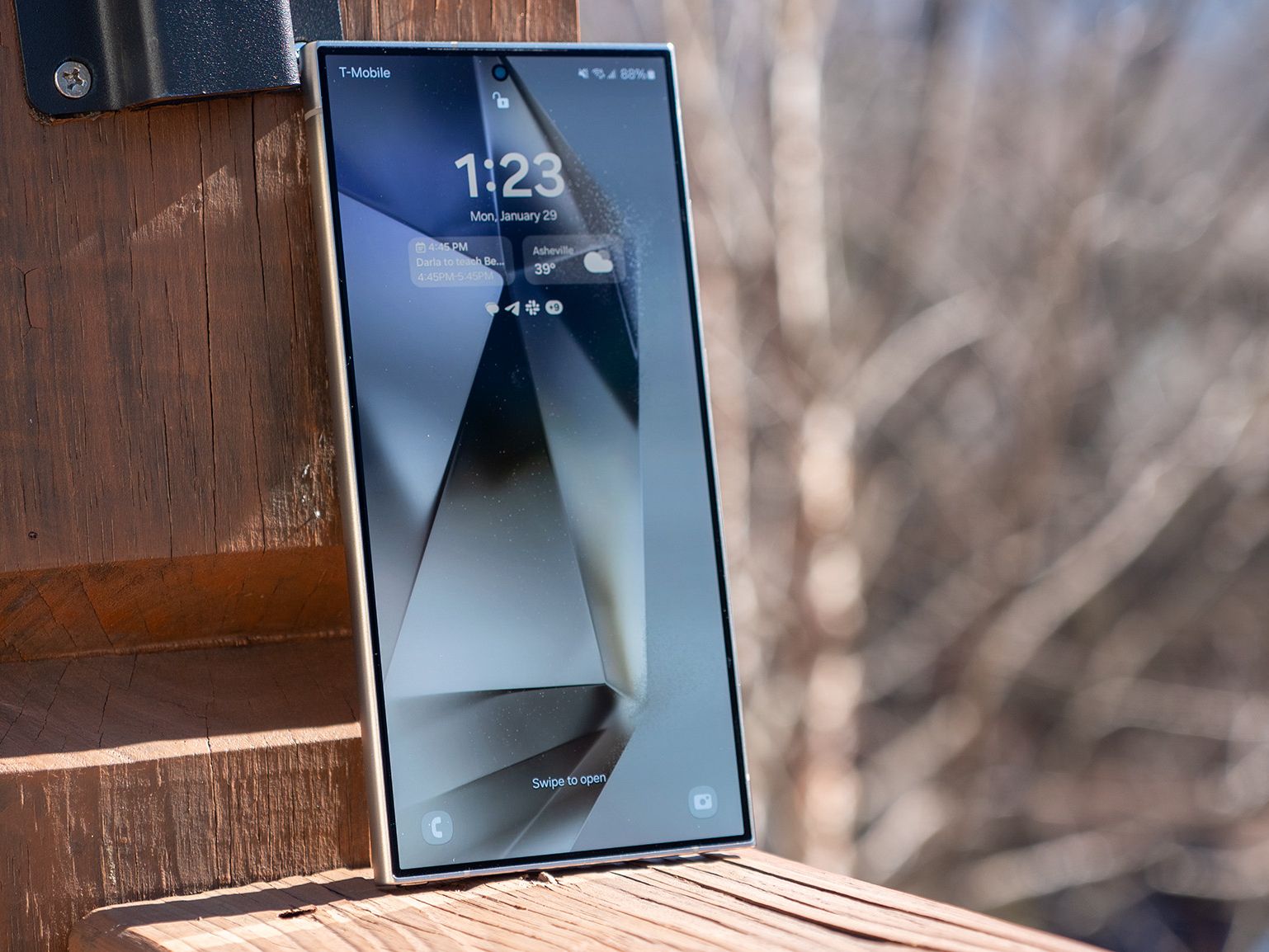 SAMSUNG - U-1 AHC56nt5DfQGA4x7UEYZ2Y.jpg