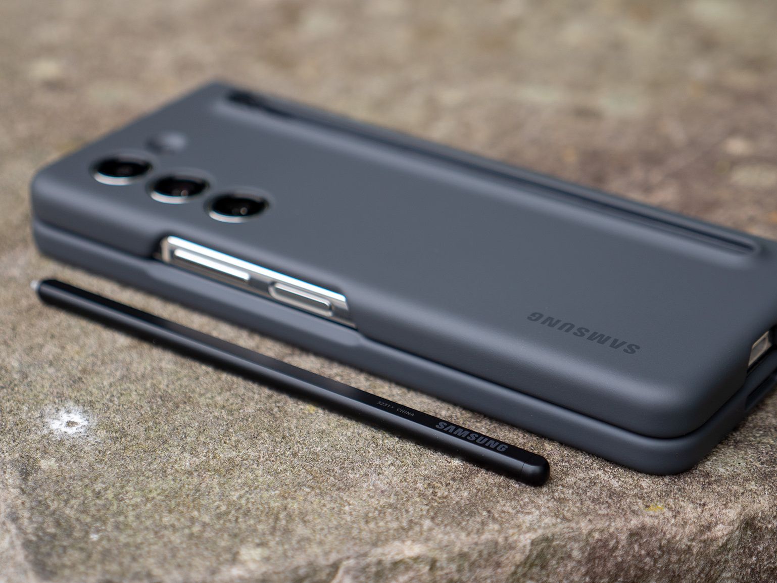SAMSUNG - Galaxy Z Fold5 純正 Slim S Pen Case サンド EF-OF94P_001_Front_Sand_RGB-