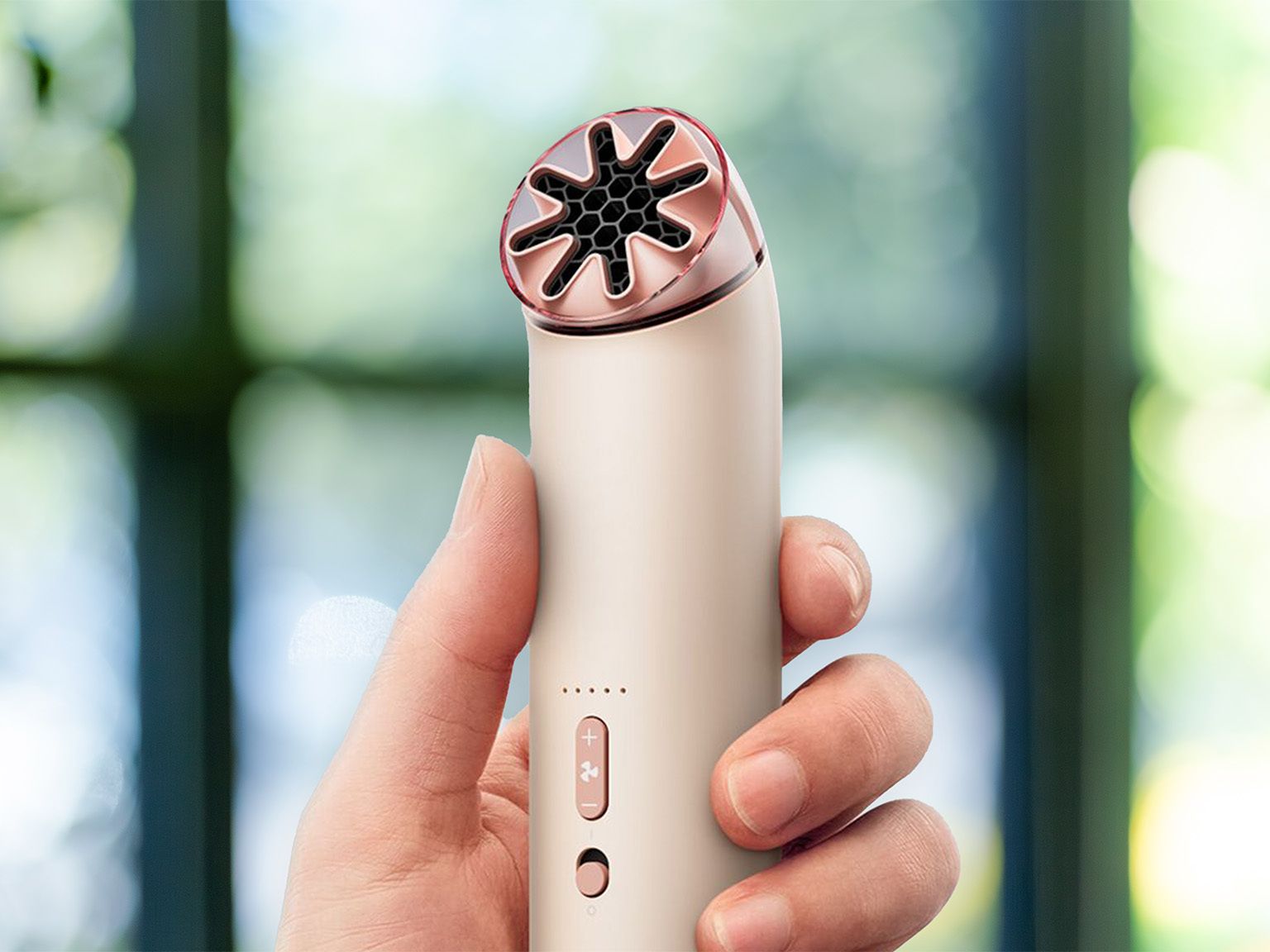 I tried Dyson's HushJet Mini Cool fan in the middle of a heatwave