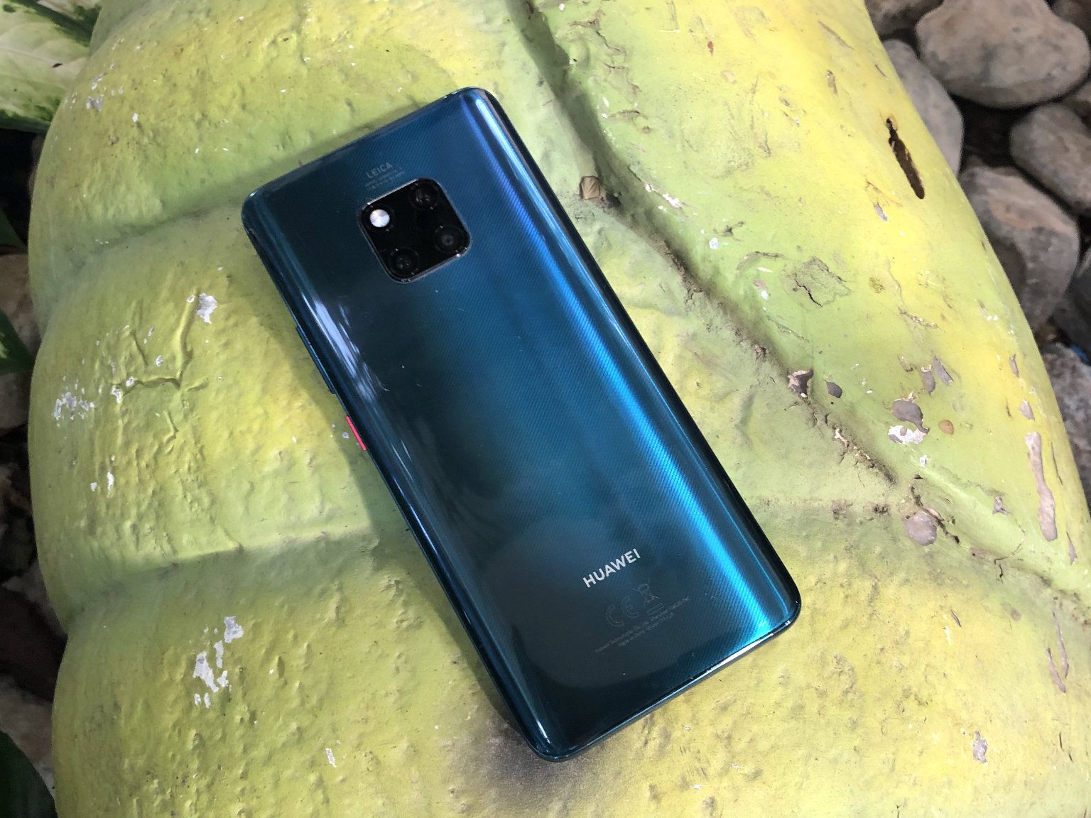 Huawei Mate 20 vs Huawei Mate 20 Pro | TechRadar