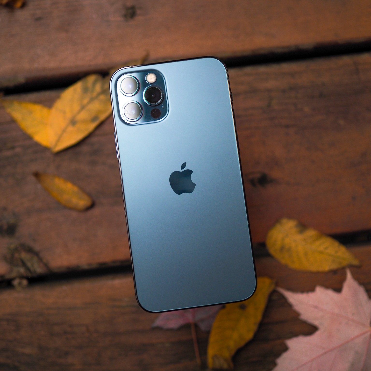 iPhone 12 and iPhone 12 Pro now available on Apple's refurbished