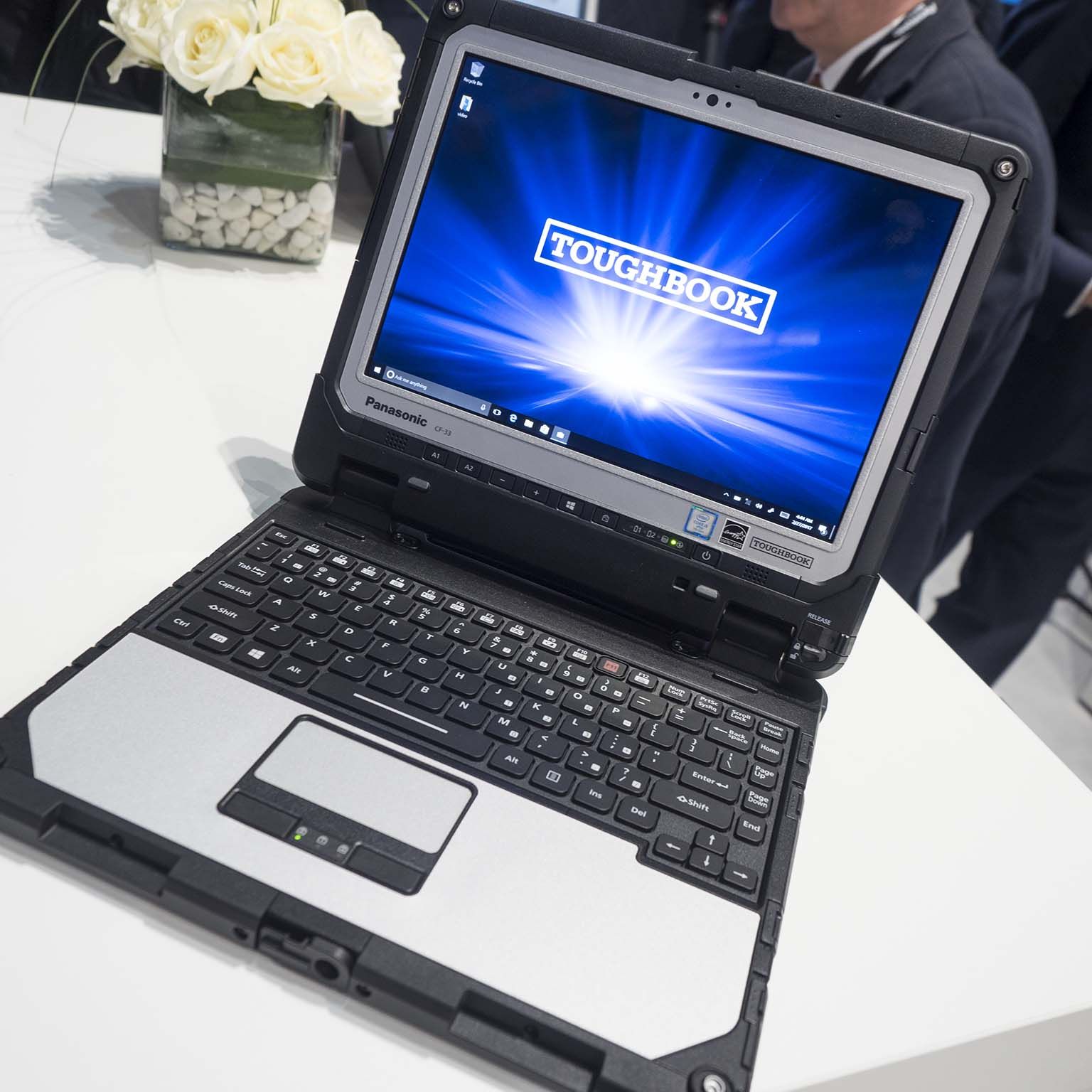 Windowsノート本体 Panasonic TOUGHBOOK CF-33 TOUGHBOOK 33 | Panasonic North America - United States
