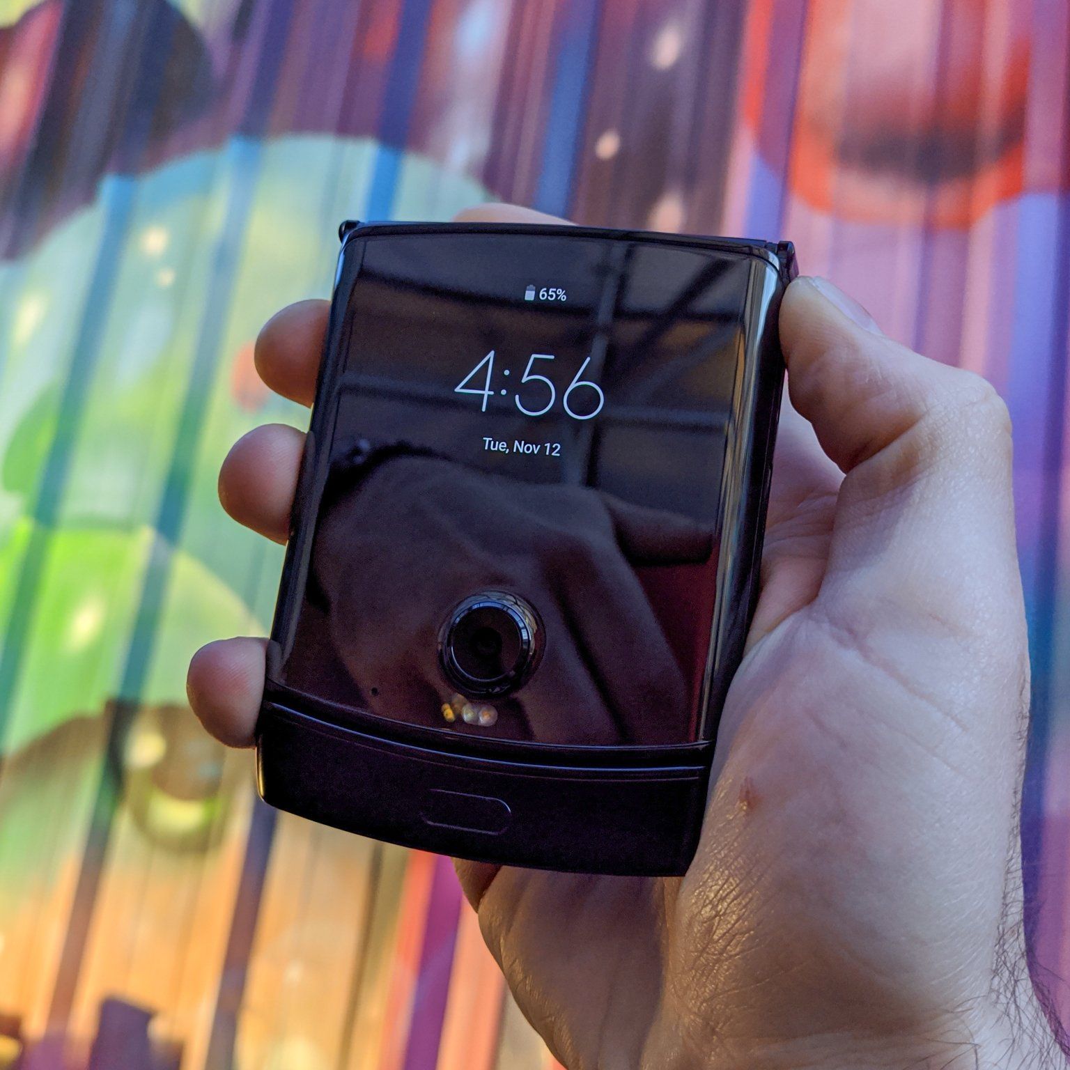 Motorola razr ブラック デュアルカメラ フォルダブルスマホ「motorola razr 40」のカメラを使ってみる