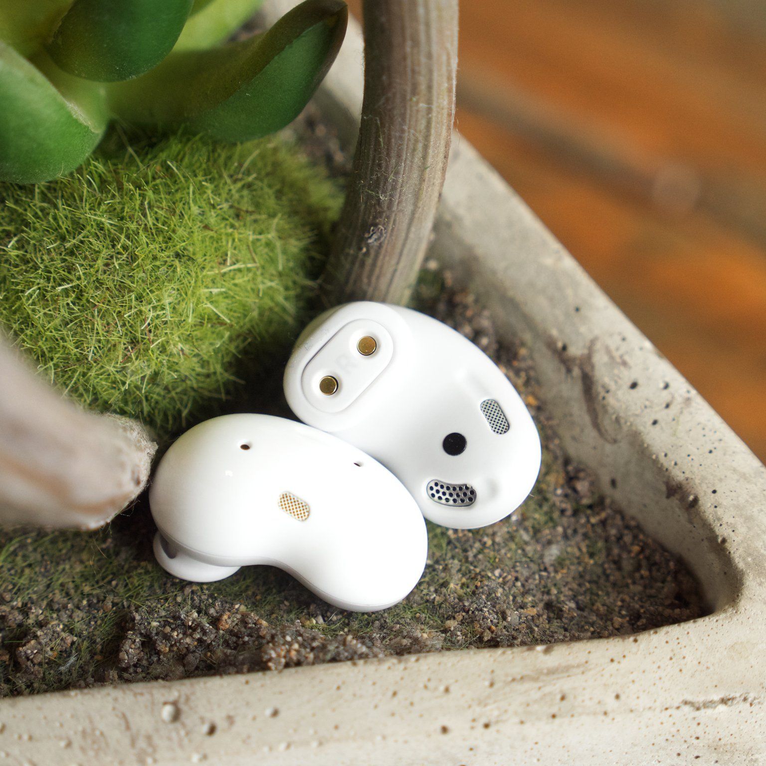 Are the Galaxy Buds Live water-resistant and sweat resistant