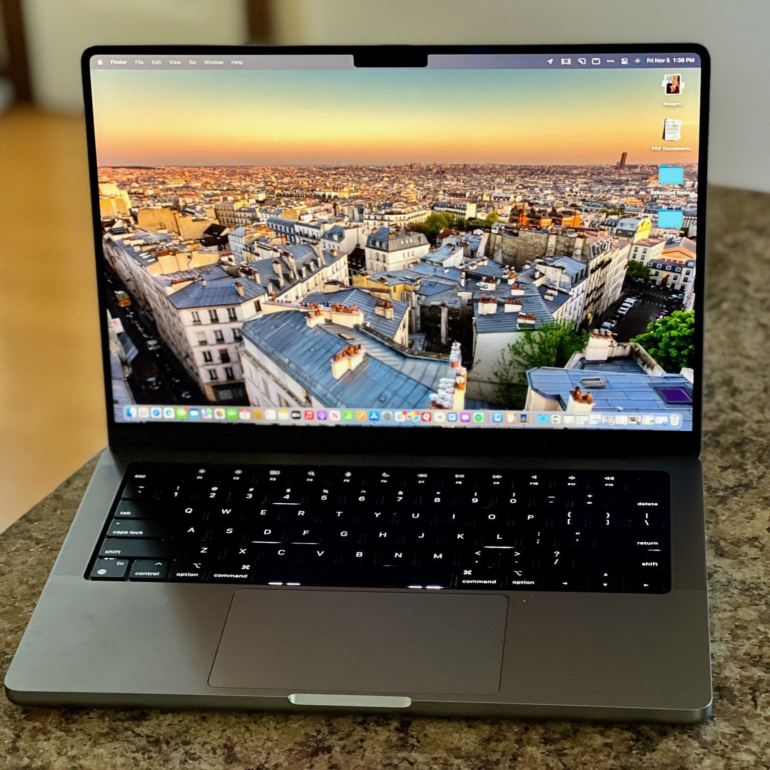 100,000→80,000 最終値引きMacBook Pro 13-inch 100,000→80,000 最終値引きMacBook Pro 13-inch