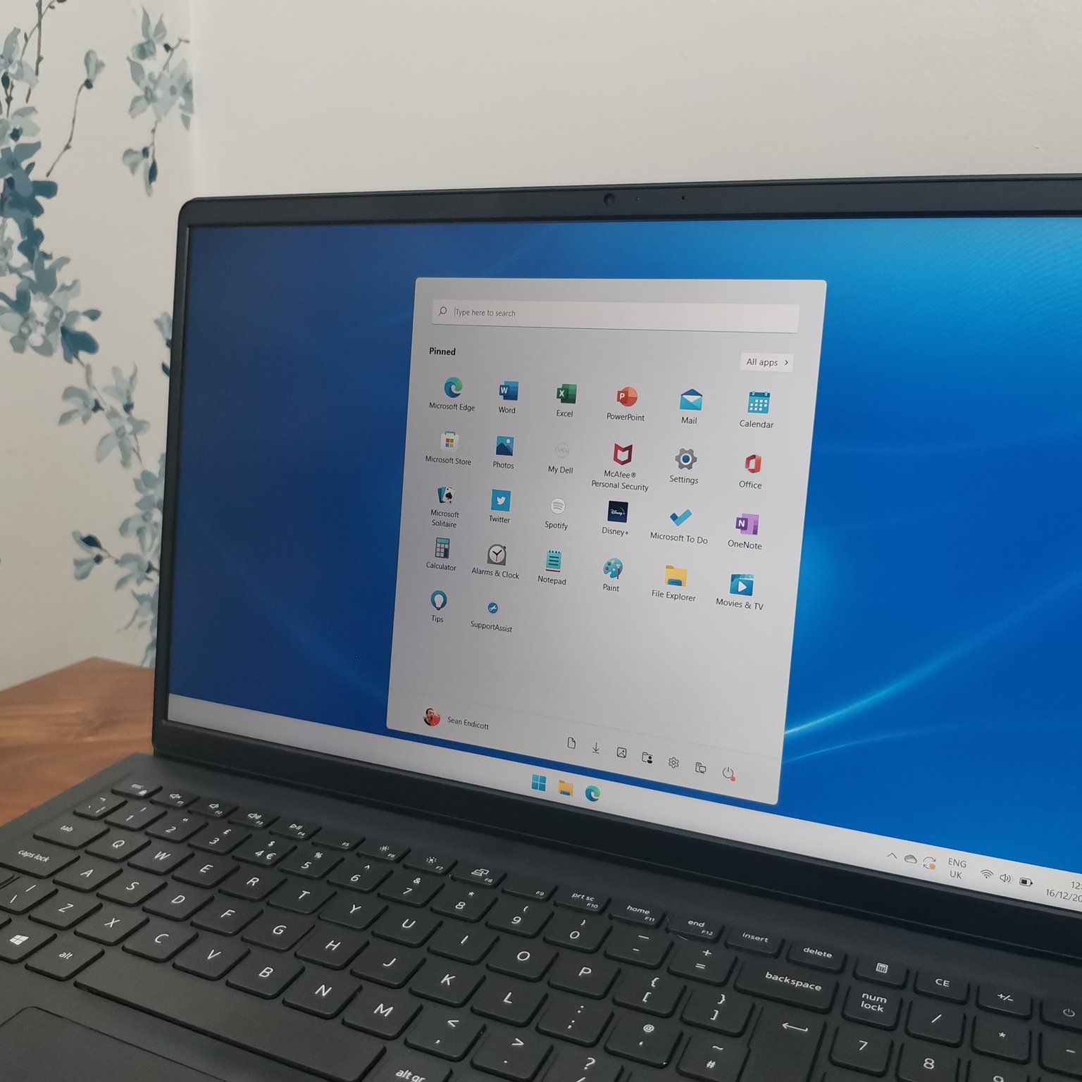 その他ノートPC本体 DELL Inspiron 15 TGL 3000, 3511 dell-inspiron-15-3000-
