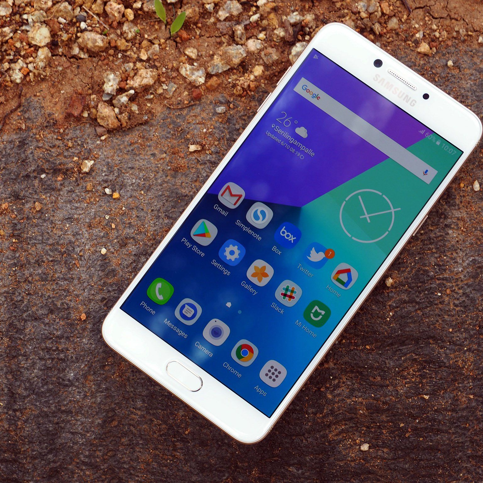 Samsung Galaxy C7 Pro review: A great phone with one major