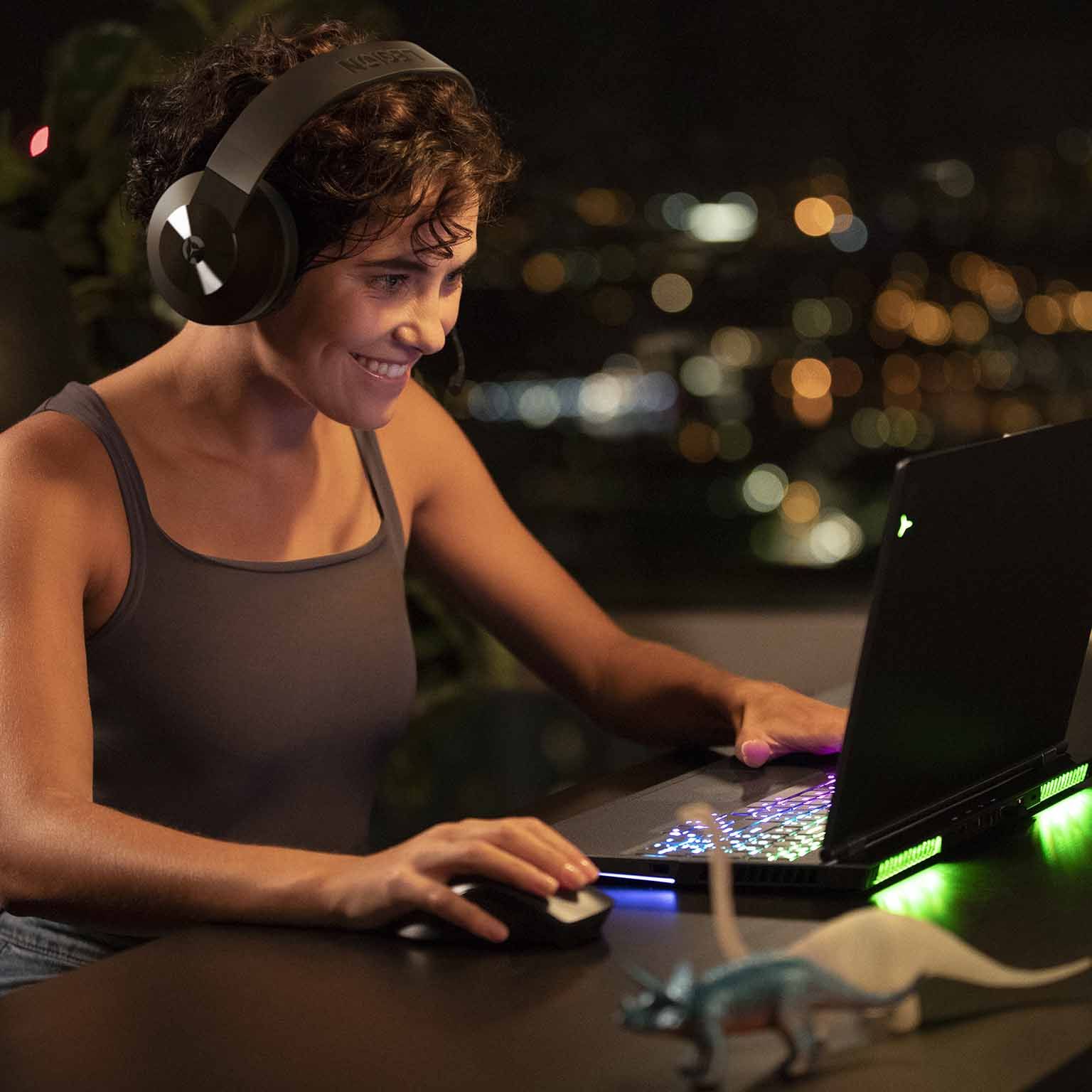 AusinÄ-s LENOVO Legion S600 Gaming Station - Poste De Gaming Performant