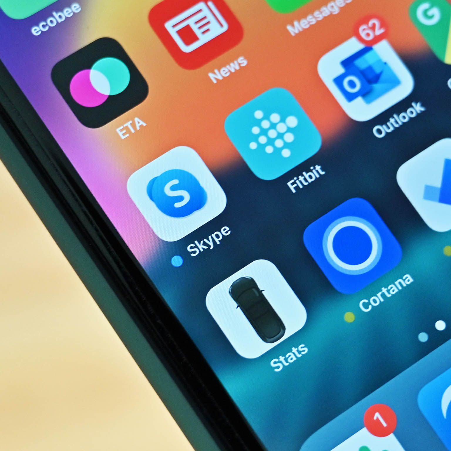 Noxush kokrakli külotlu porno Sovet jinsiy uy qurilishi video