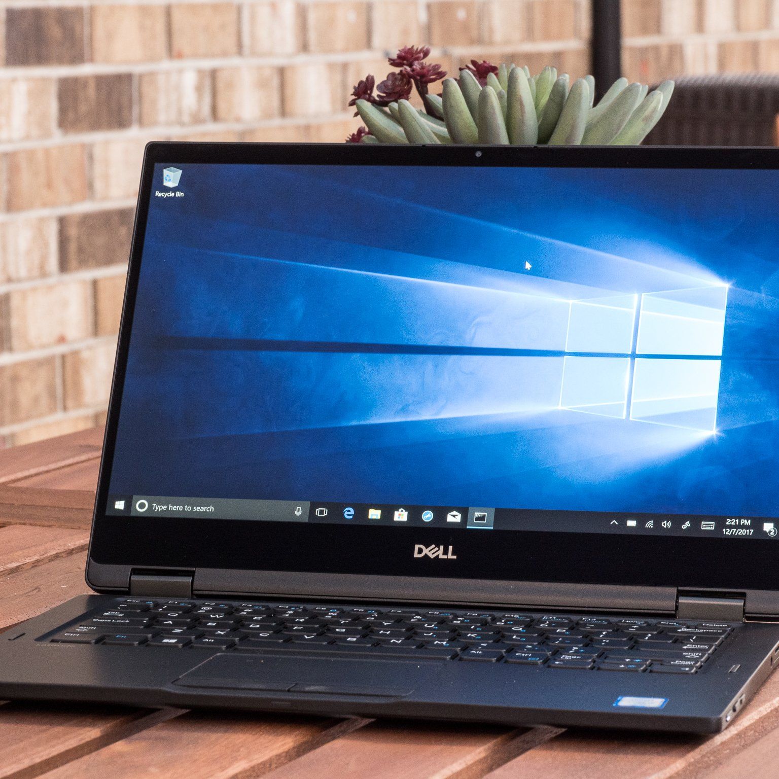 DELL Latitude 7389 2 in 1 ノ―ト　パスコン avNobFgRV7jwAN4FUVvjXS.jpg