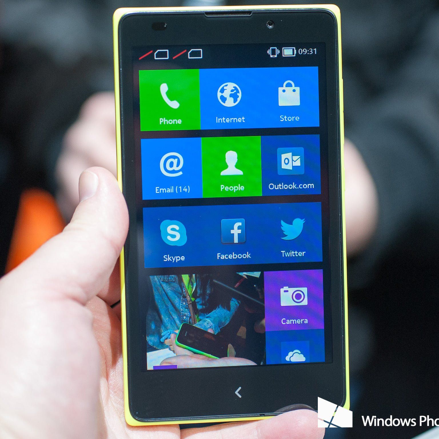 First look at the Nokia XL, an Android phone inspired by Lumia