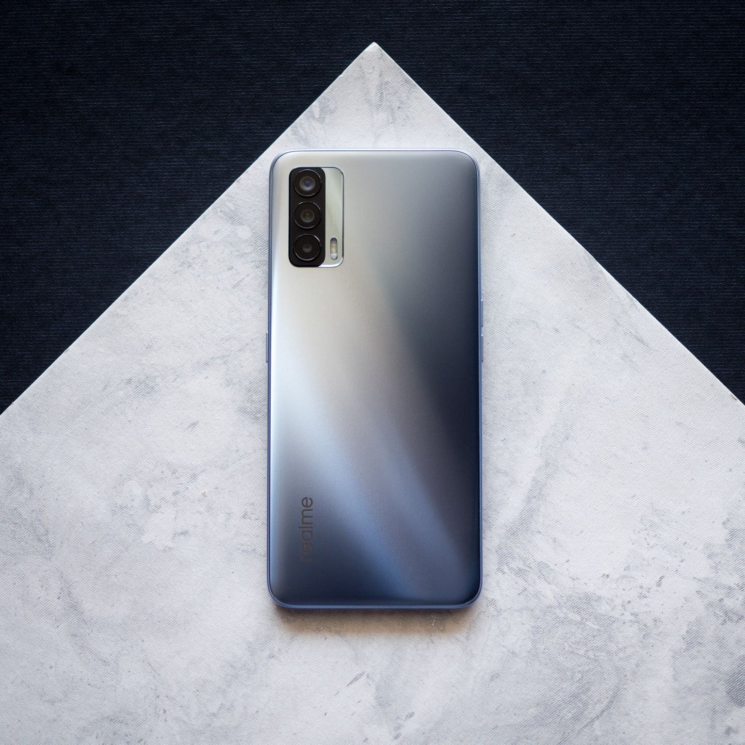 値下げ交渉可！realme 7 5G シルバー $_57.JPG?set_id=880000500F