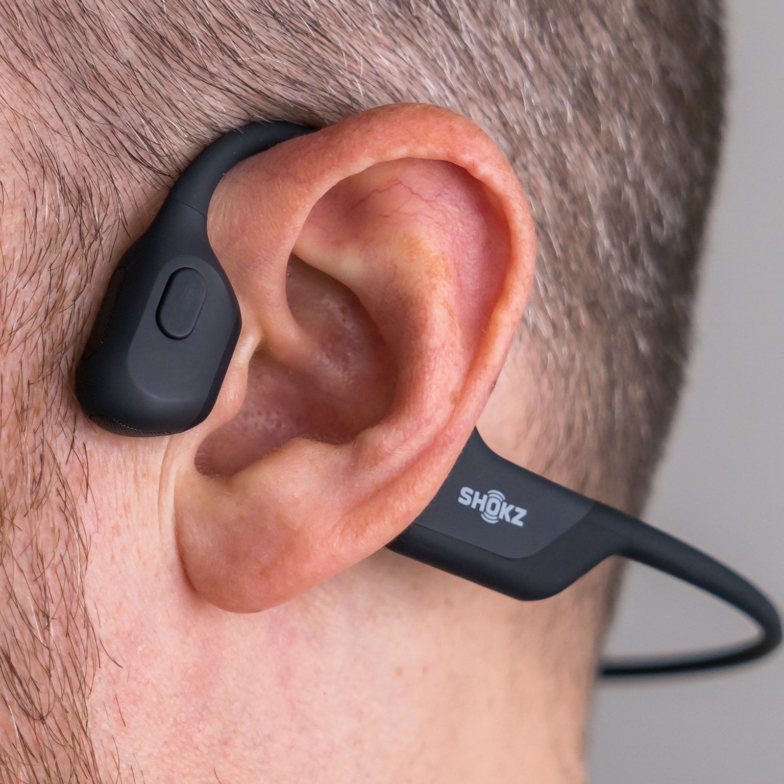 イヤホン SHOKZ OPENRUN BONE CONDUCTION SPORT ... Amazon.com: SHOKZ OpenRun Bone Conduction Headphones,Open-Ear