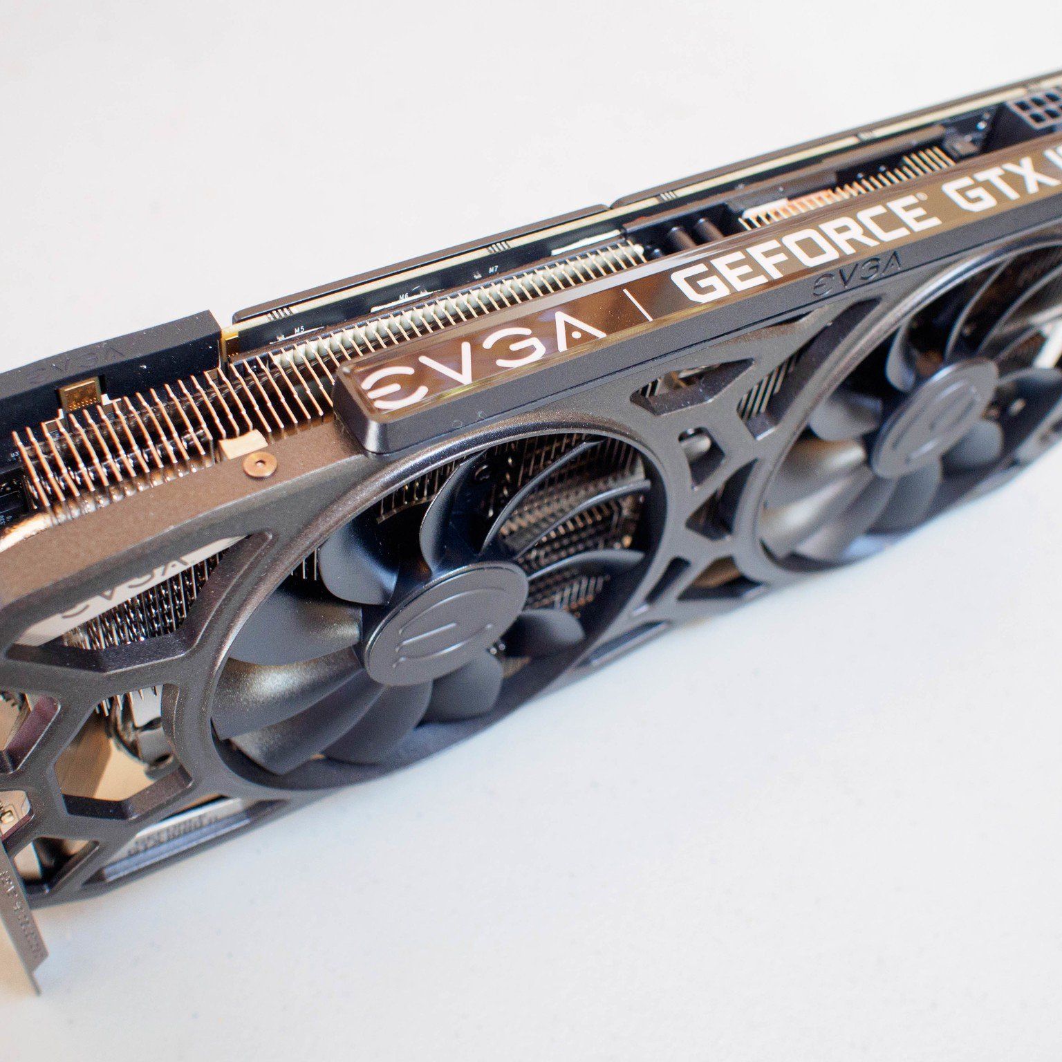 GTX 1080 Ti 2台 NVIDIA GeForce GTX 1080 Ti 搭載グラボ 売買相場 ¥15,379