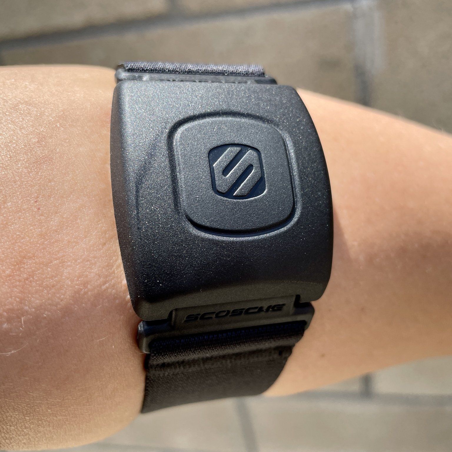 Chest Strap Scosche Rhythm+ Heart Rate Monitor Armband Peloton