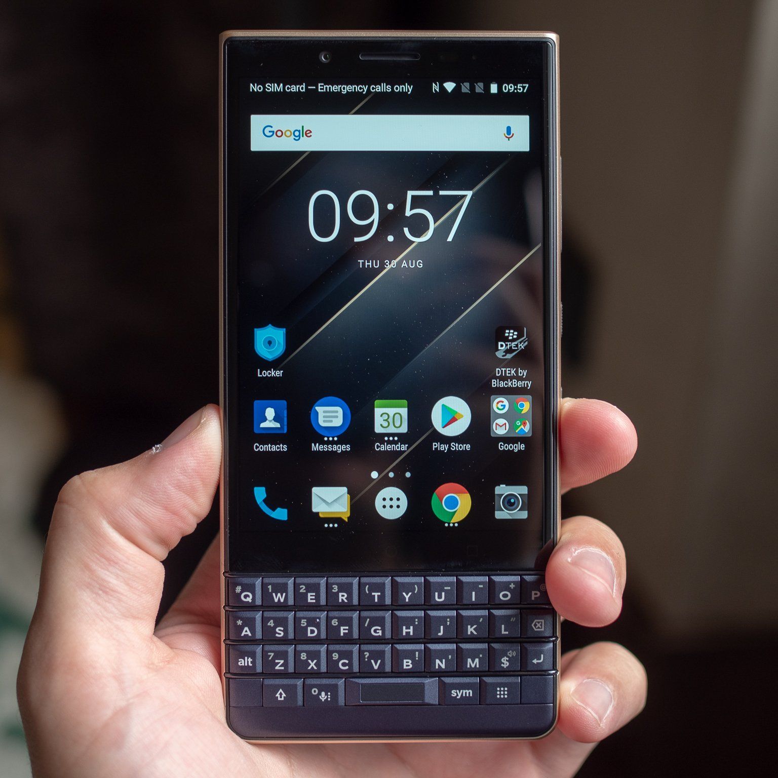 BlackBerry KEY2 LE hands-on: A $399 ticket to the hardware