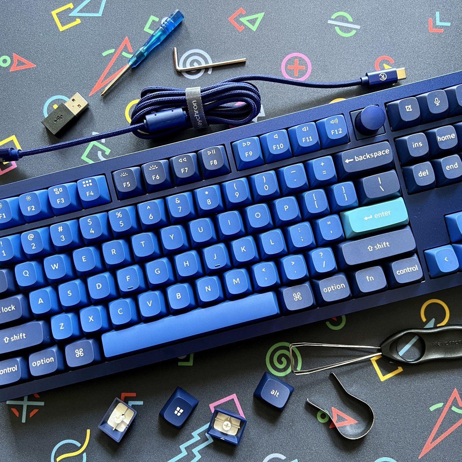 美品 Keychron Q3 Pro TKL メカニカルキーボード ygvBcHBstV2fYvuS4aMFR4.jpg