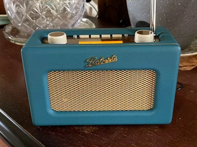 Roberts Revival Uno BT review: solid sound, pleasing looks and