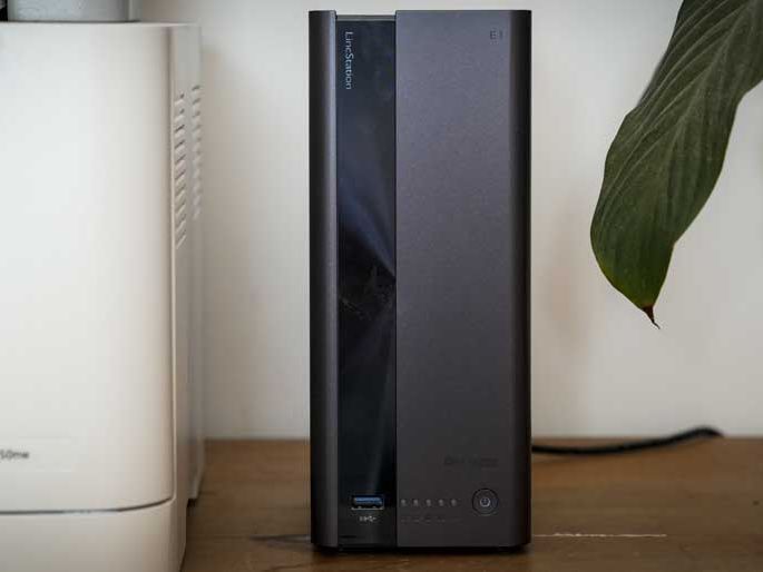 LincPlus LincStation E1 NAS review | TechRadar
