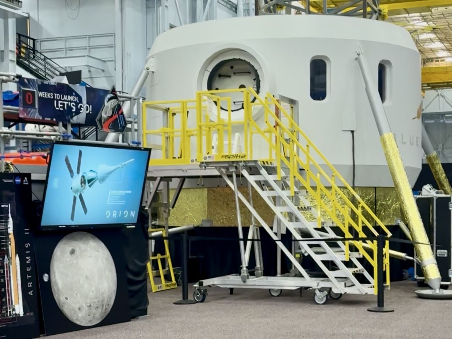 Blue Origin's lunar lander mockup is ready for NASA Artemis