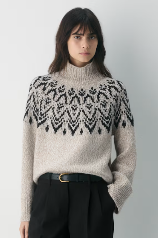 Aritzia , Trophy Wool Cashmere Turtleneck