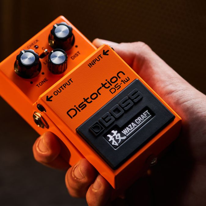 Boss DS-1W Waza Craft Distortion Pedal – Chicago Music Exchange